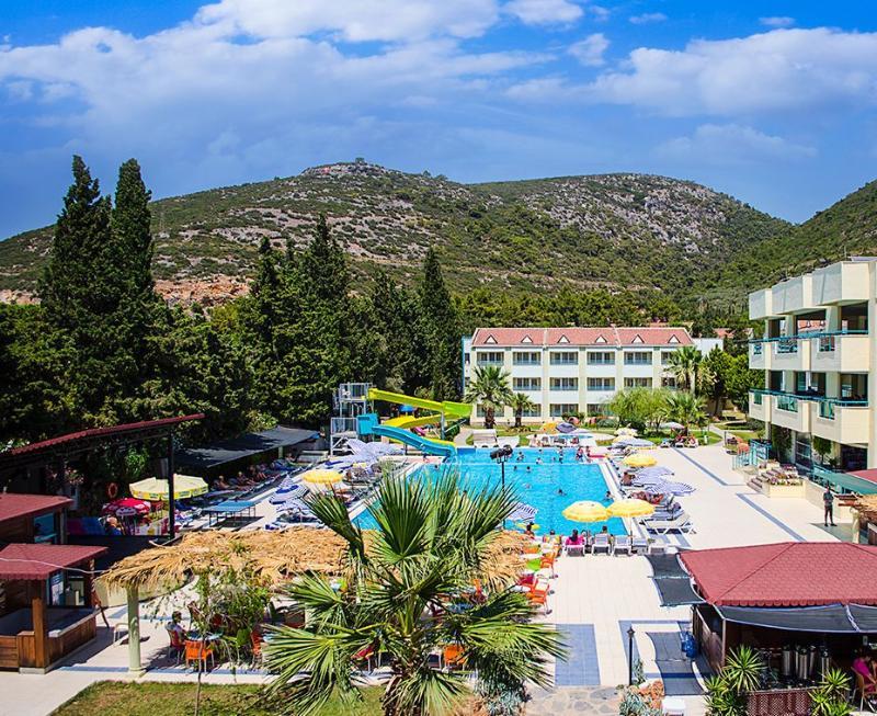 La Santa Maria Hotel Kusadası Exterior foto